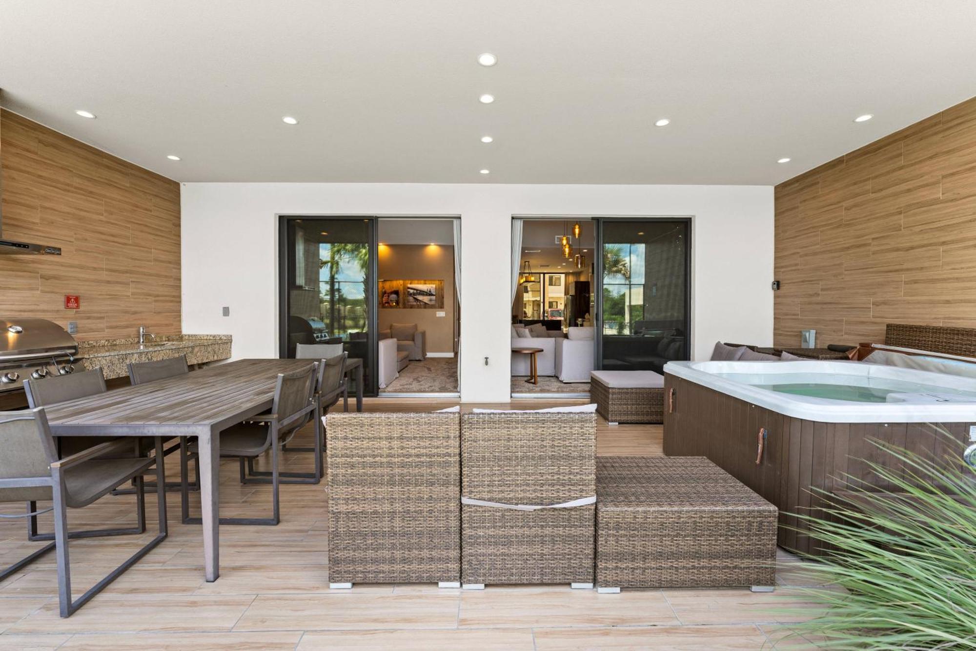 7564 Magic Village 3 Suites Jacuzzi Bbq 8 Min Disney Orlando Esterno foto