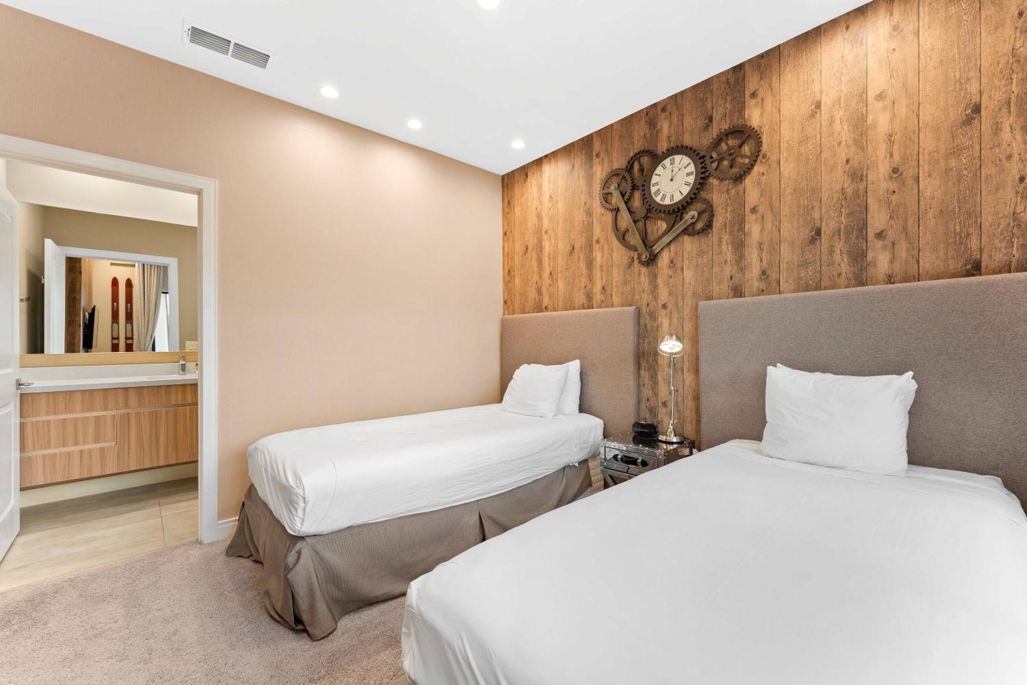 7564 Magic Village 3 Suites Jacuzzi Bbq 8 Min Disney Orlando Esterno foto